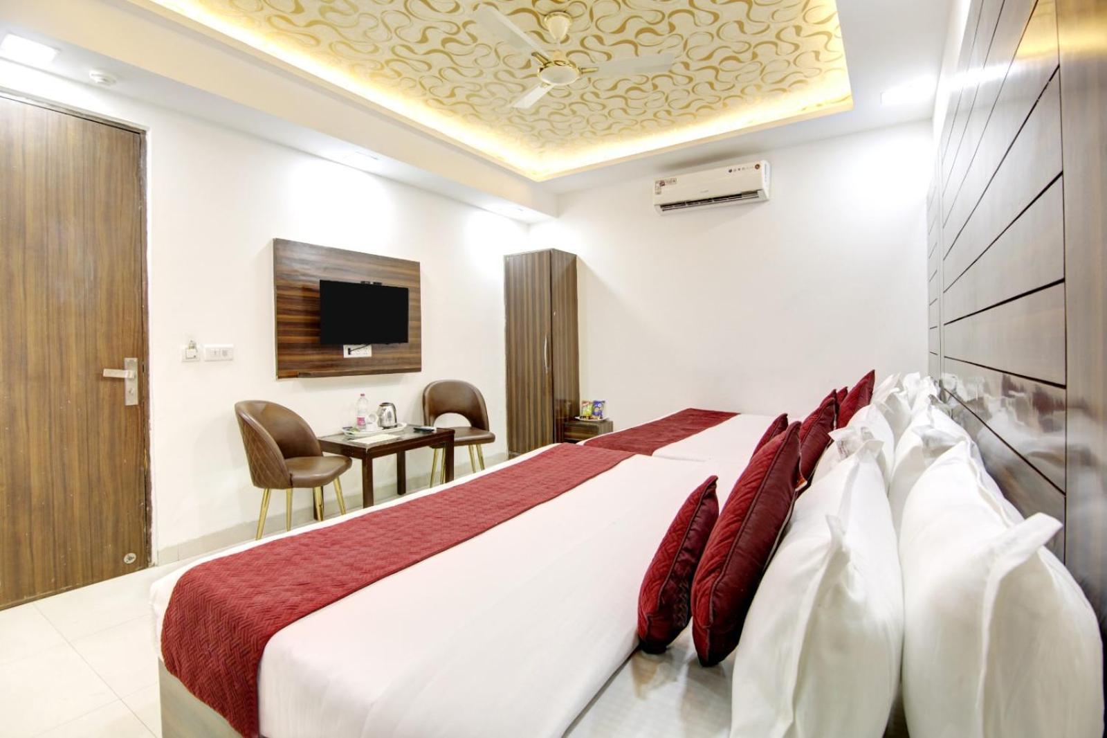 Hotel Devrana Delhi Airport New Delhi Eksteriør billede
